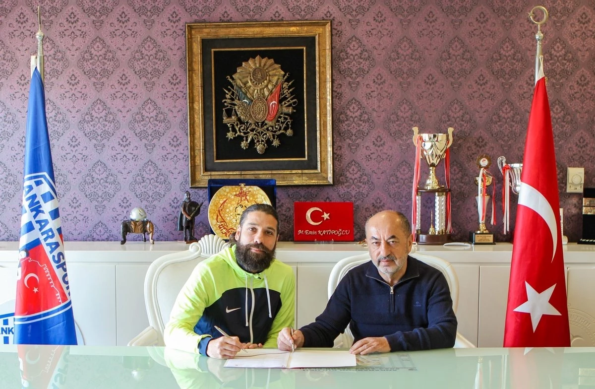 Ankaraspor\'da Olcay Şahan Futbol Sorumlusu Oldu