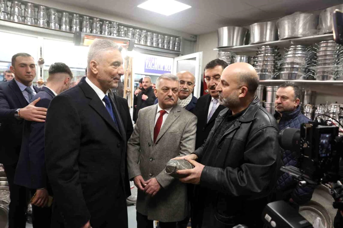 Ticaret Bakanı Ömer Bolat, Malatya\'da esnafları ziyaret etti
