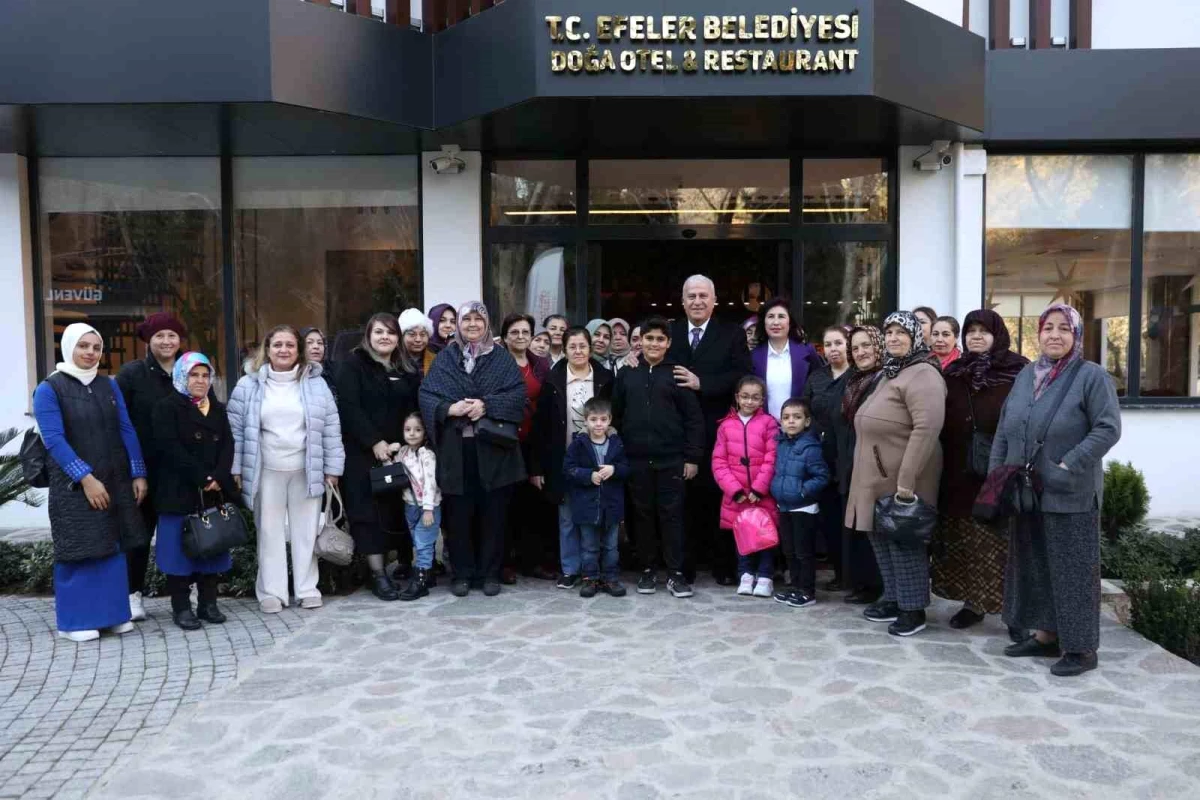 Efeler Belediye Başkanı Mehmet Fatih Atay, kadın vatandaşlarla buluştu