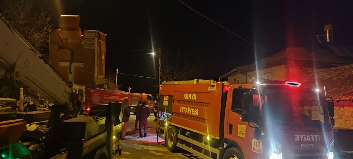 Beyşehir ilçesinde çıkan yangın itfaiye ekiplerince söndürüldü