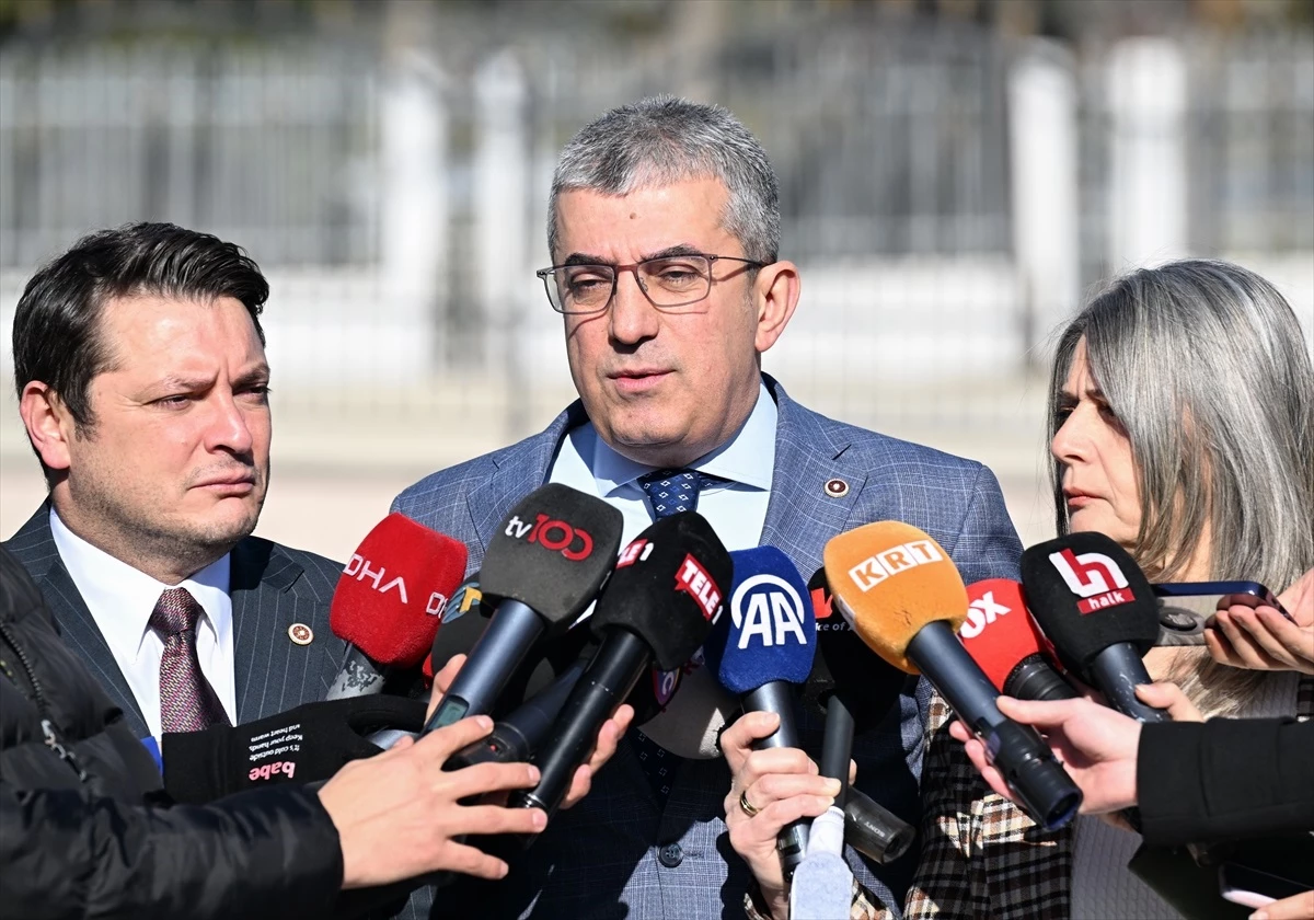 CHP, Can Atalay\'ın milletvekilliğinin düşürülmesinin yok hükmünde olduğunu ve İçtüzük değişikliğinin iptalini istiyor