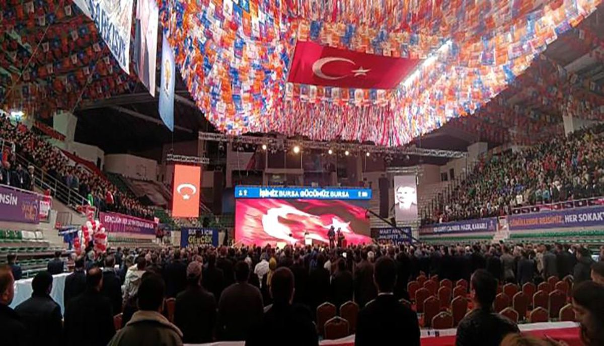 Cumhurbaşkanı Erdoğan, Bursa\'ya gelerek 17 ilçenin belediye başkan adaylarını açıkladı