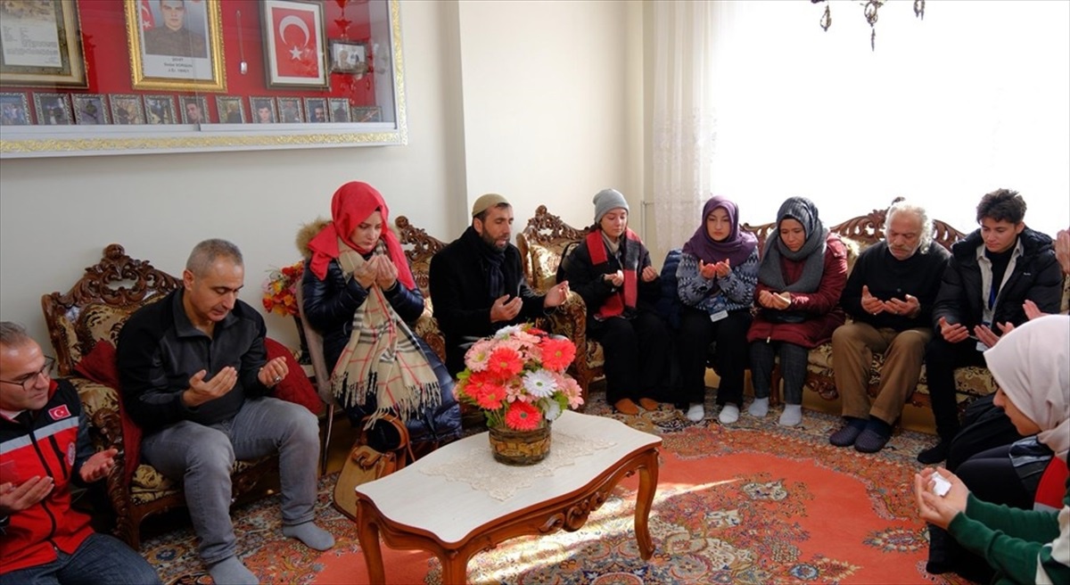 Gençlik ve Spor Bakanlığı Himayesinde Şehit Aileleriyle Buluşma