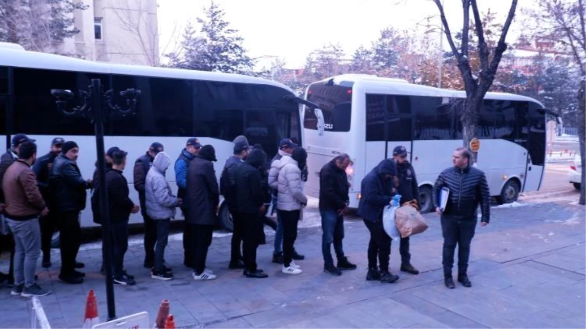 Erzurum\'da Sibergöz-20 Operasyonunda 65 Kişi Tutuklandı