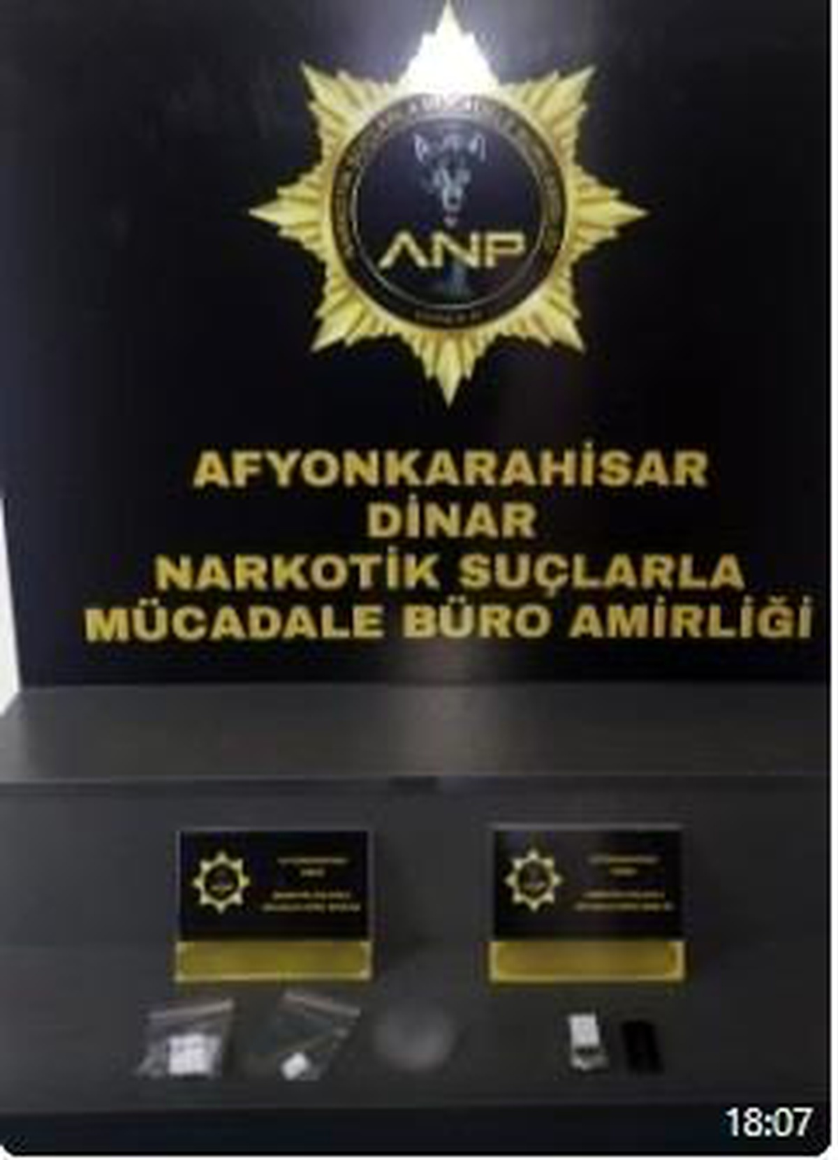 Afyonkarahisar\'da uyuşturucu ve hassas terazi ile yakalanan 2 kişi gözaltına alındı
