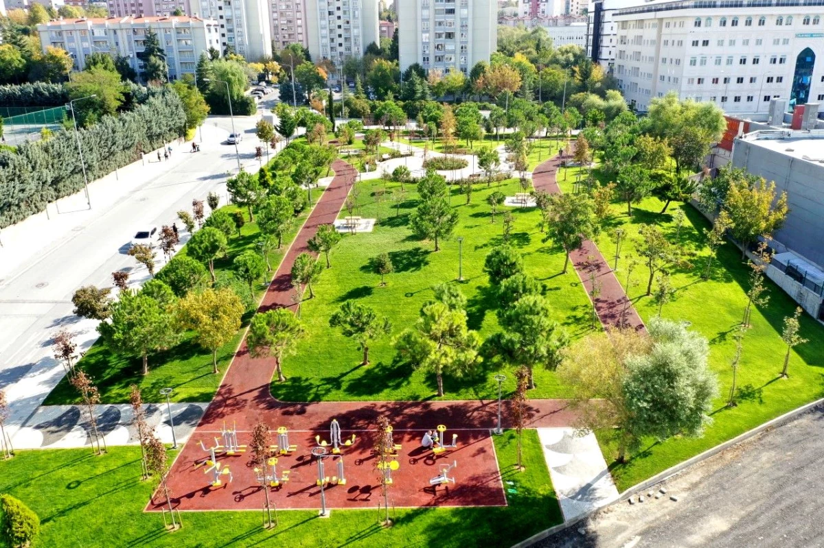 Küçükçekmece Belediyesi 5 Yılda 25 Yeni Park Kazandırdı