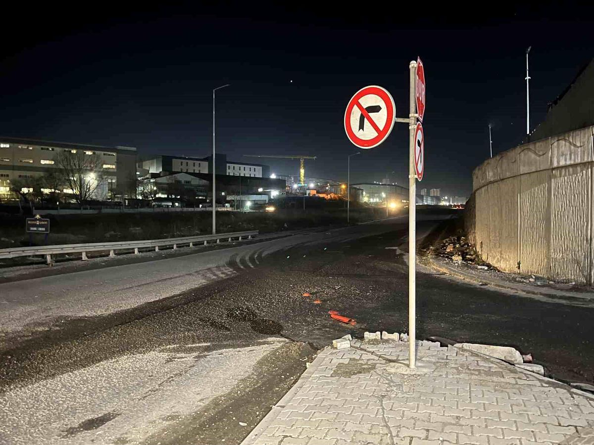 Esenyurt\'ta Ters Yönden Giriş Yapan Sürücülerin Sebep Olduğu Kazalar Artıyor