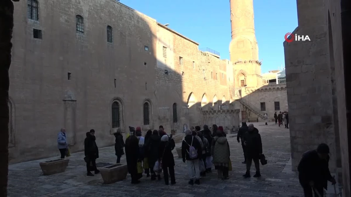 Mardin\'in tarihi camileri yüzyıllardır ayakta durmaya devam ediyor