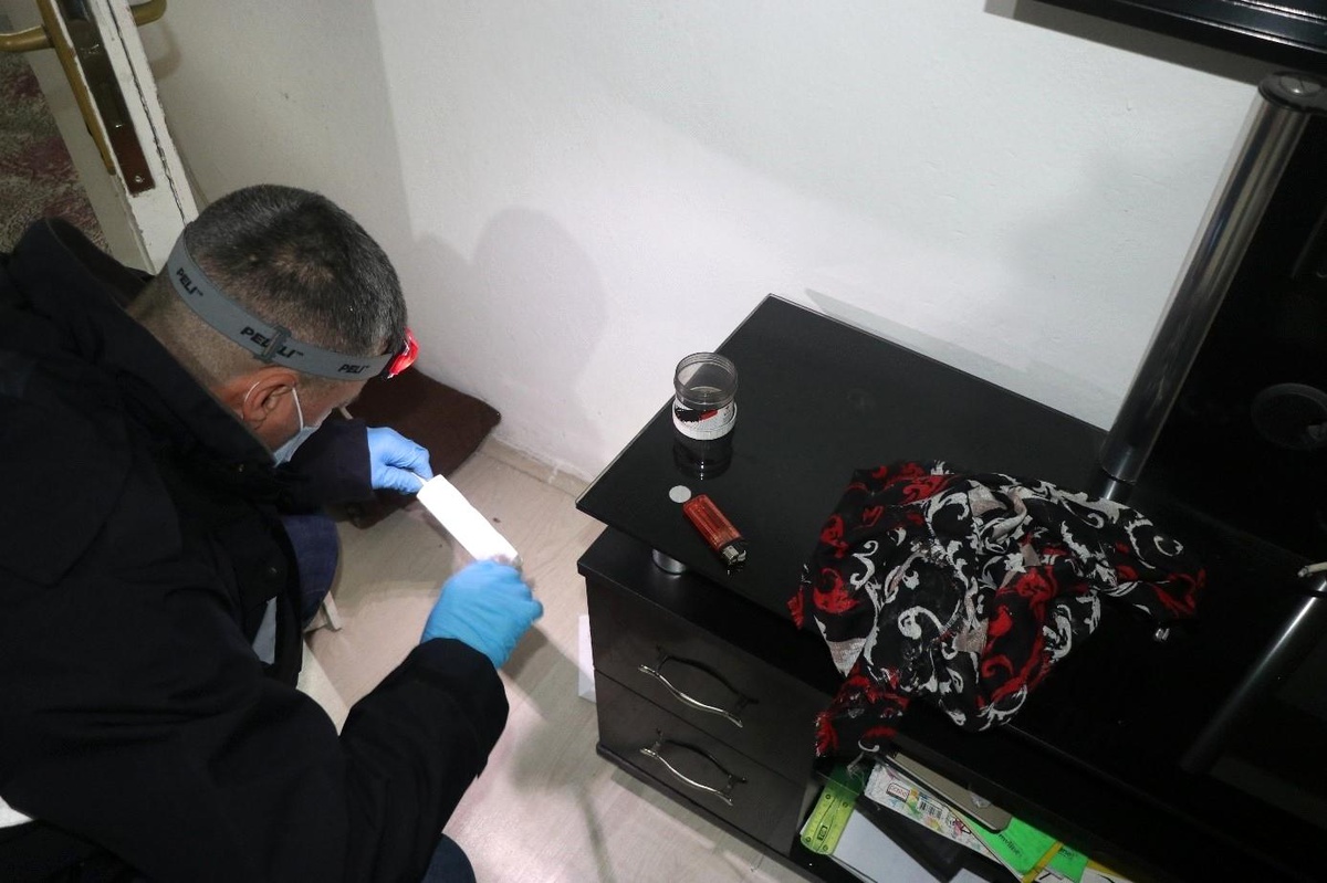 Niğde İl Emniyet Müdürlüğü, 27 olayı aydınlatarak 28 şüpheliyi yakaladı