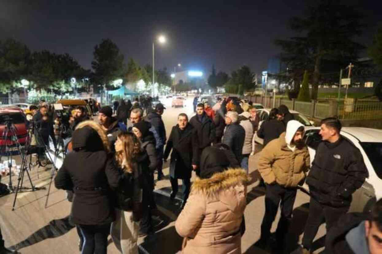 Operasyonda dikkat çeken detay! 9 saatlik kriz saldırganın tuvaleti gelince son bulmuş