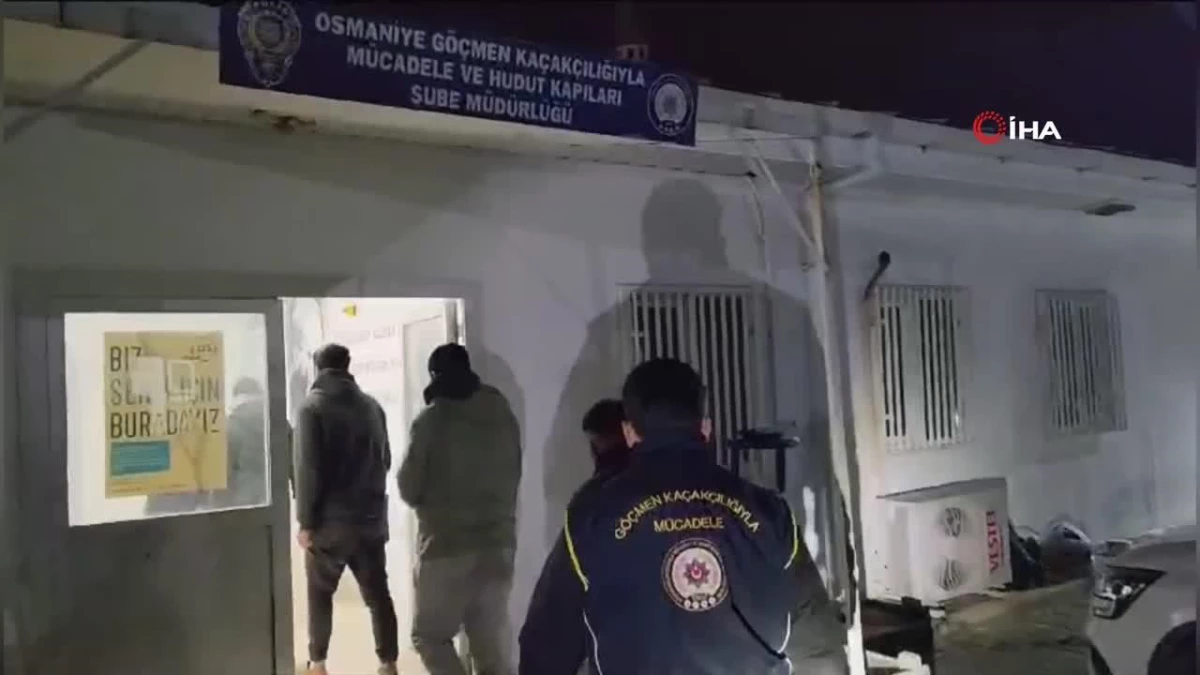 Osmaniye\'de 12 düzensiz göçmen yakalandı