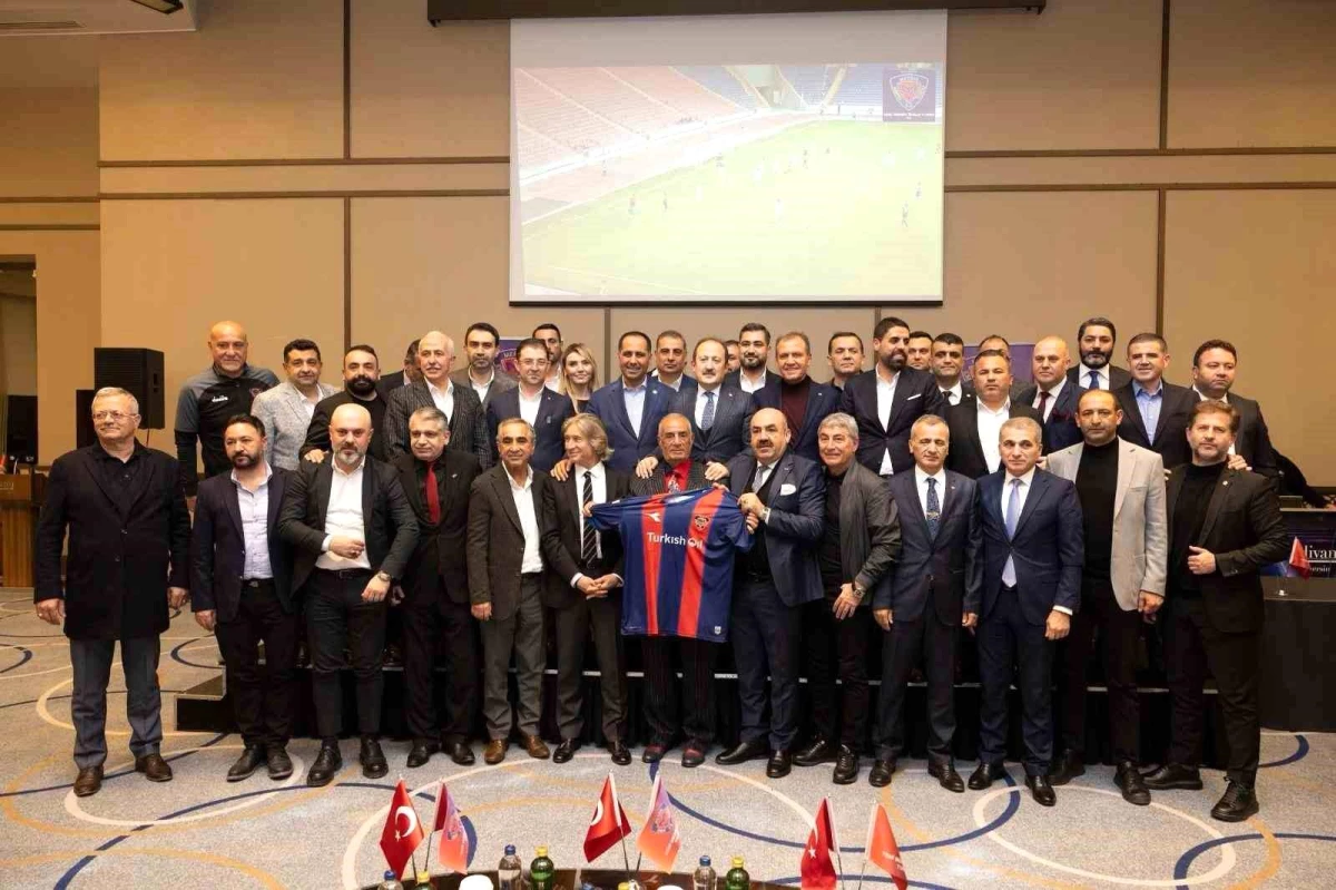 Mersin Büyükşehir Belediye Başkanı Vahap Seçer, Yeni Mersin İdmanyurdu Kulübüne Destek Çağrısı Yaptı
