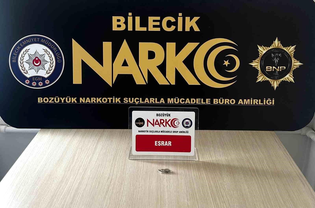 Bilecik\'te Otobüste Uyuşturucu Bulunduran Şahsa Yasal İşlem Başlatıldı
