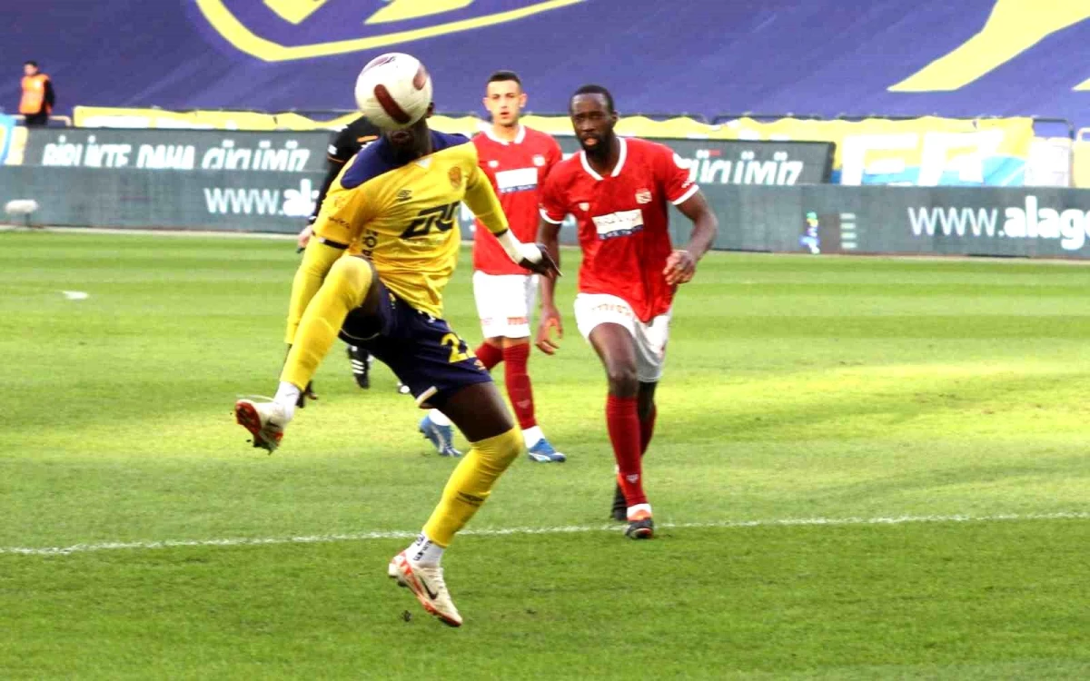 Ankaragücü ile Sivasspor arasındaki maç golsüz sona erdi