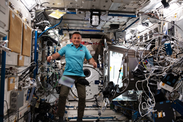 Türkiye'nin ilk astronotu Alper Gezeravcı, ISS'ten ayrıldı