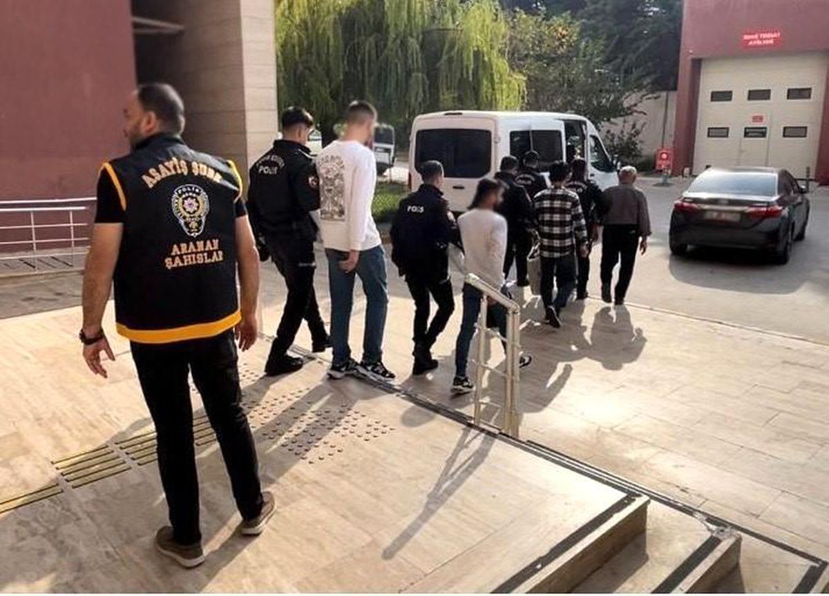 Manisa\'da 59 aranan şahıs yakalandı