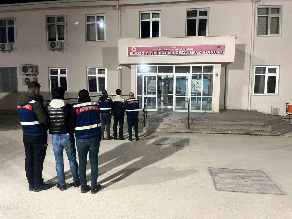 Bingöl\'de Uyuşturucu Operasyonunda 2 Şahıs Tutuklandı