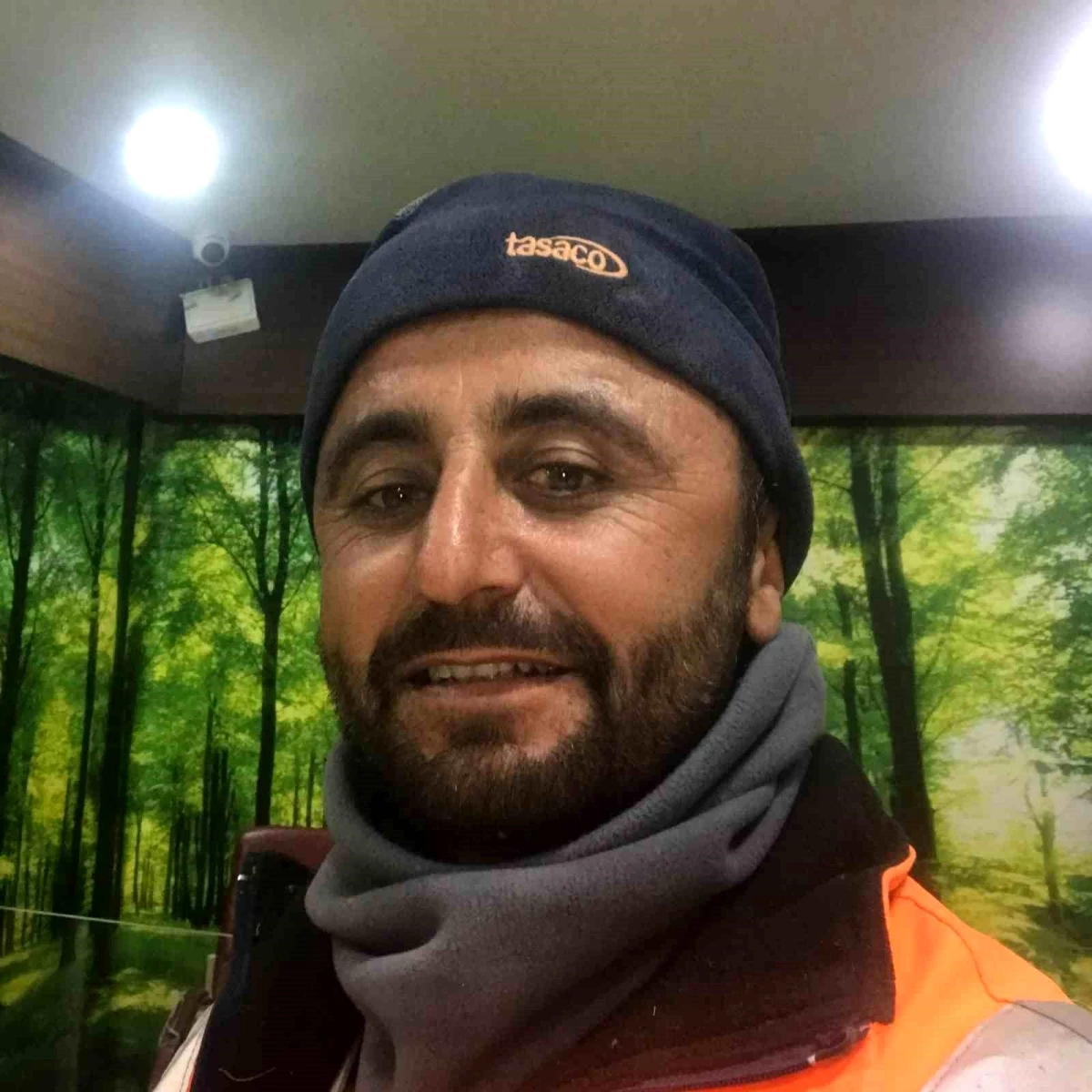 Burdur\'da bir mermer fabrikasında çalışan işçi 6 metre yüksekten düşerek hayatını kaybetti