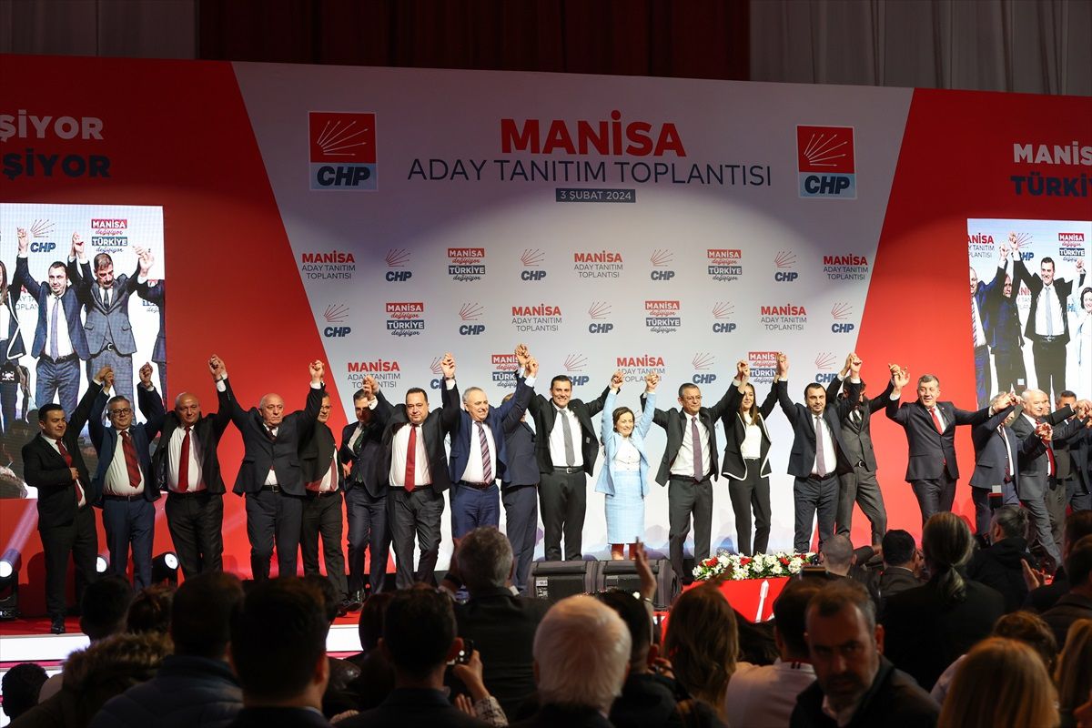 CHP Genel Başkanı Özgür Özel: \'Listeler dört dörtlük olmayabilir ama bu değişim ruhu ve inancıyla iktidara yürüyeceğiz\'