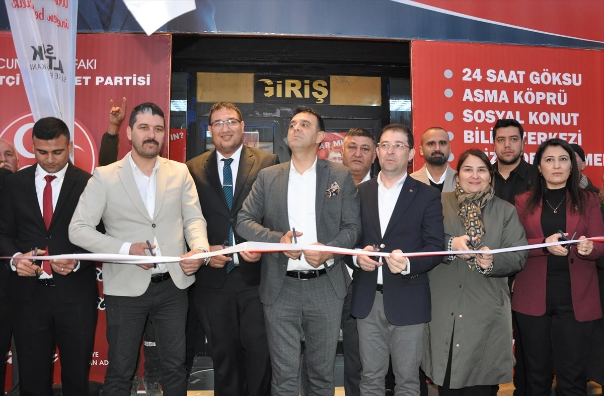Cumhur İttifakı\'nın Mersin Büyükşehir Belediye Başkan adayı Serdar Soydan, Silifke\'de seçim ofisini açtı