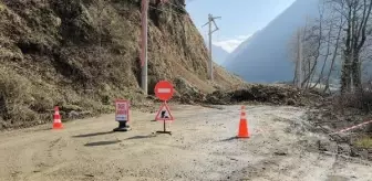 Düzce'de Beyköy beldesinde heyelan: 8 köye alternatif yol sağlandı