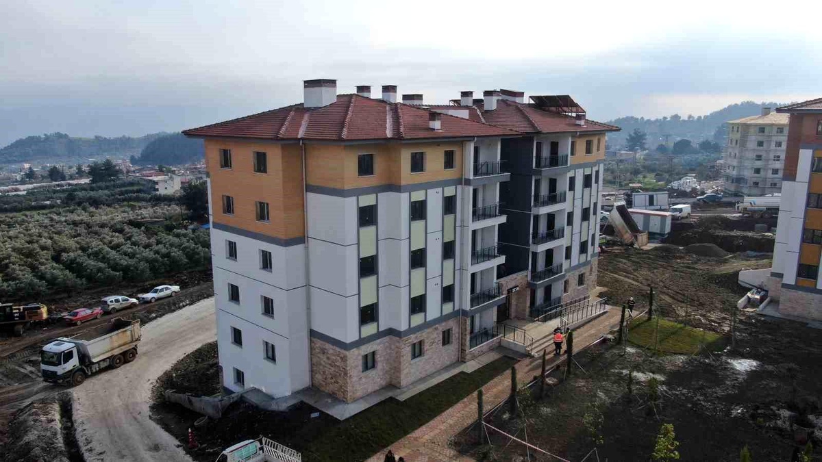 Hataylılar, deprem sonrası yapılacak kura çekimini heyecanla bekliyor