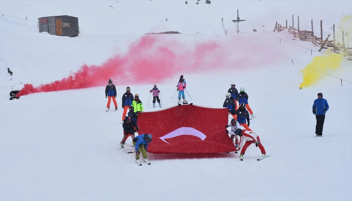Gümüşhane\'de Zigana Dağı Kış Gençlik ve Spor Şenliği düzenlendi