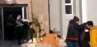 İzmir'de Telefon Dolandırıcılarına Operasyon: 4 Gözaltı