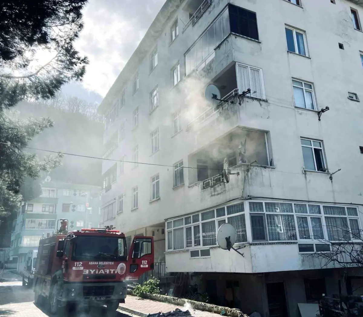 Kastamonu Abana\'da Mutfak Tüpünden Çıkan Yangında Ev Sahibi Yaralandı