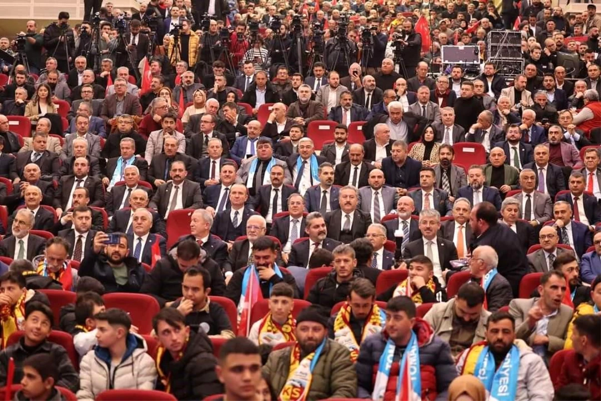 Kayseri\'de Cumhur İttifakı adayları tanıtıldı