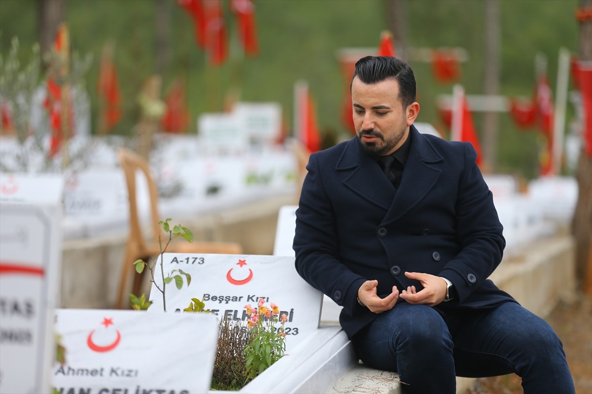 Depremde öğrencilerini kaybeden öğretmenin acısı hala taze