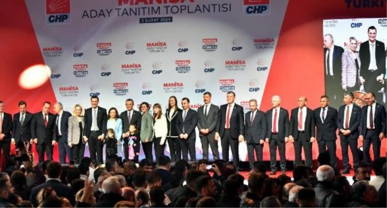CHP Genel Başkanı Özgür Özel\'den Hafize Gaye Erkan\'ın istifasına ilk yorum