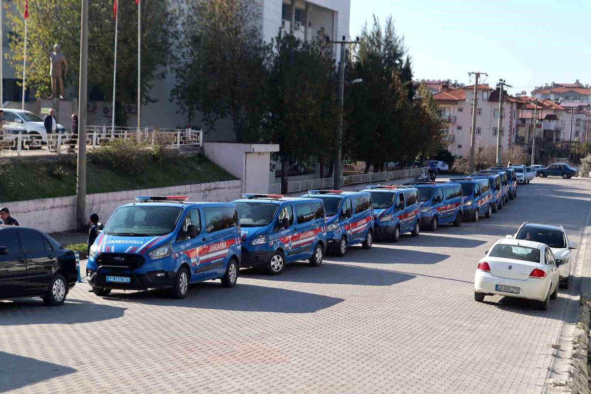 Ortaca Merkezli Dolandırıcılık Operasyonunda 19 Zanlı Tutuklandı
