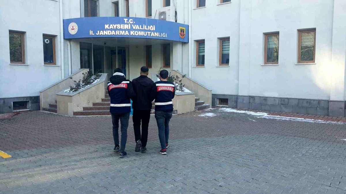 Şanlıurfa\'da DEAŞ Operasyonu: 8 Şüpheli Gözaltına Alındı