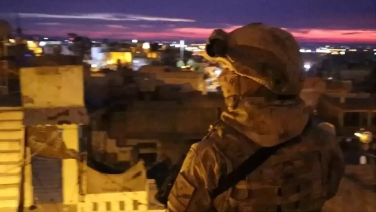 DEAŞ'a yönelik operasyonda 8 şüpheli gözaltına alındı