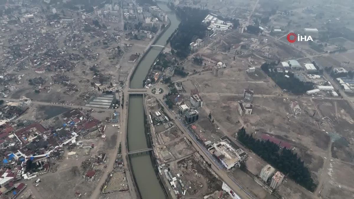 Hatay\'da 15 Bin Aileden Geriye 35 Aile Kaldı