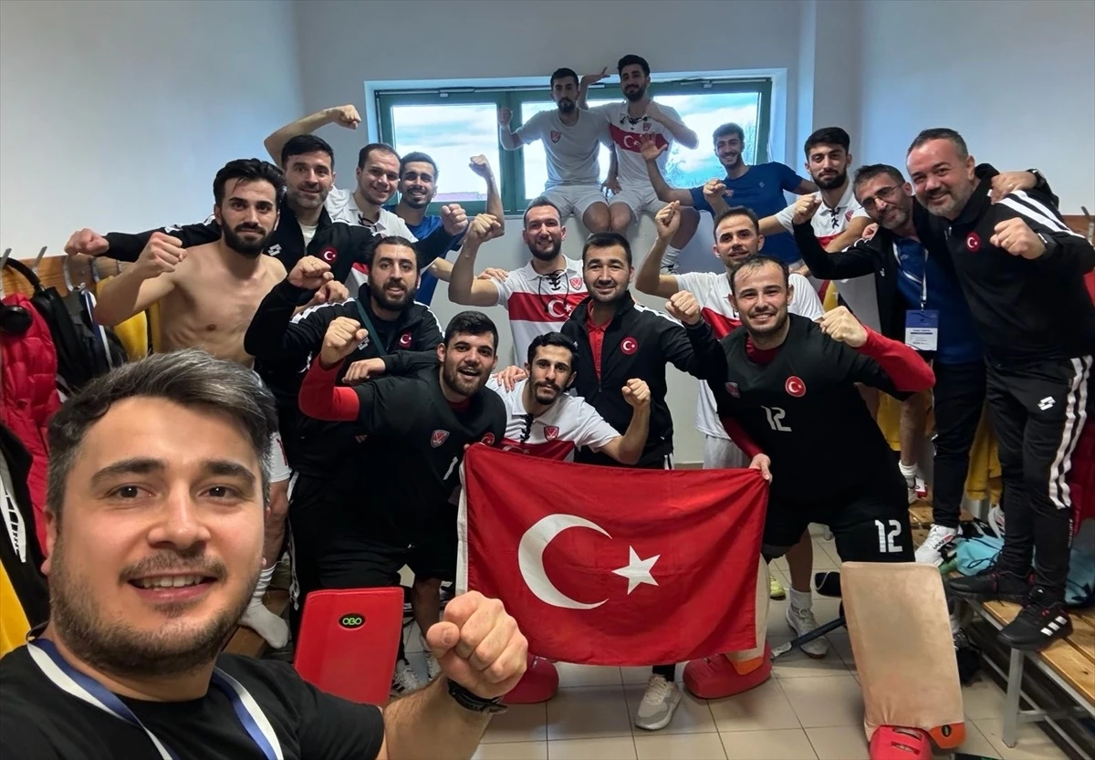 Türkiye, Avrupa Erkekler Salon Hokeyi Şampiyonası\'nda şampiyon oldu
