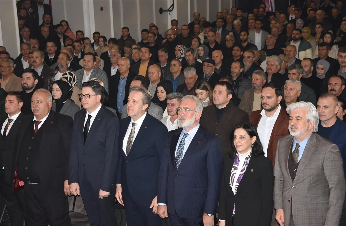 AK Parti Grup Başkanvekili Bahadır Yenişehirlioğlu: Şiarımız hizmettir