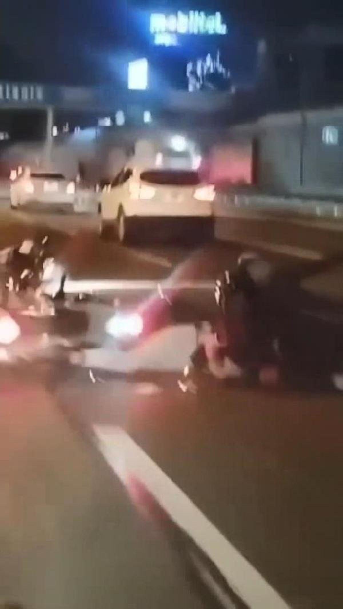 D-100 Karayolunda Tek Tekerlekli Motosiklet Kazası