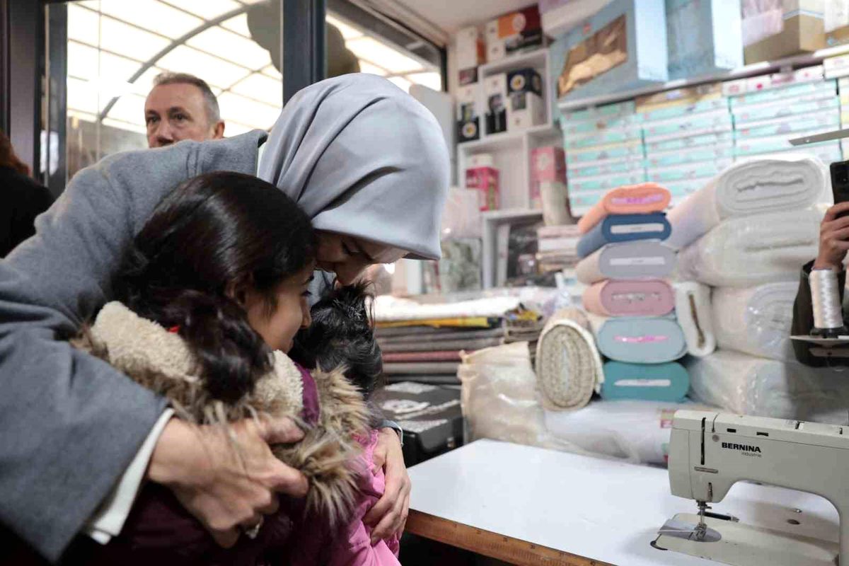 Aile ve Sosyal Hizmetler Bakanı Adıyaman\'da Esnafla Buluştu