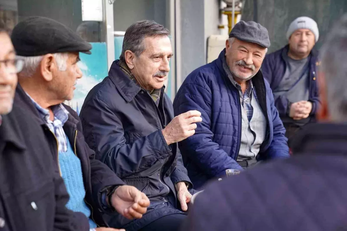 Tepebaşı Belediye Başkanı Ahmet Ataç, Eskişehirli esnaflar ve vatandaşlarla bir araya geldi