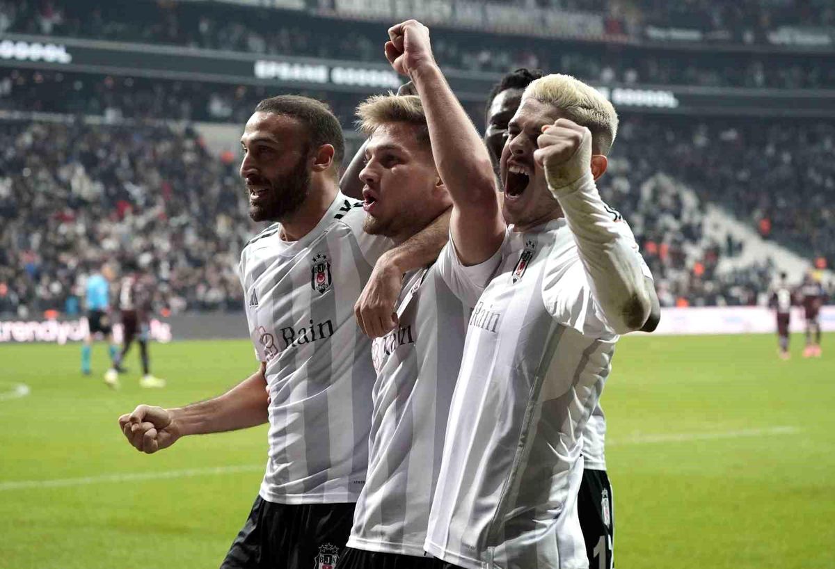 Beşiktaş, Trabzonspor\'u 2-0 mağlup etti