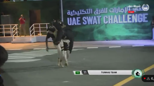 Dubai'de özel harekat yarışması! Suudi Arabistan takımı rehineyi yere düşürdü, Türk ekibi şov yaptı