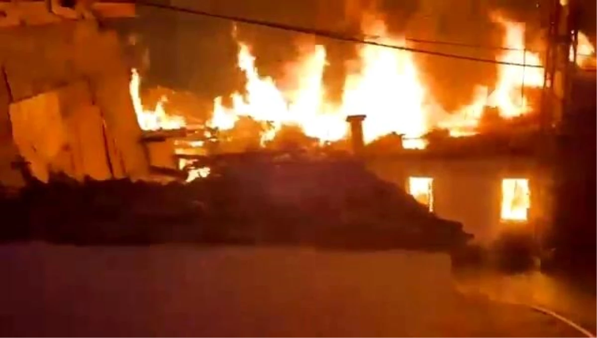 Denizli\'de yangında evleri kullanılamaz hale gelen vatandaşlara Babadağ Belediyesi sahip çıktı