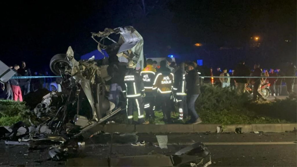 Antalya\'da trafik kazasında bir kişi hayatını kaybetti