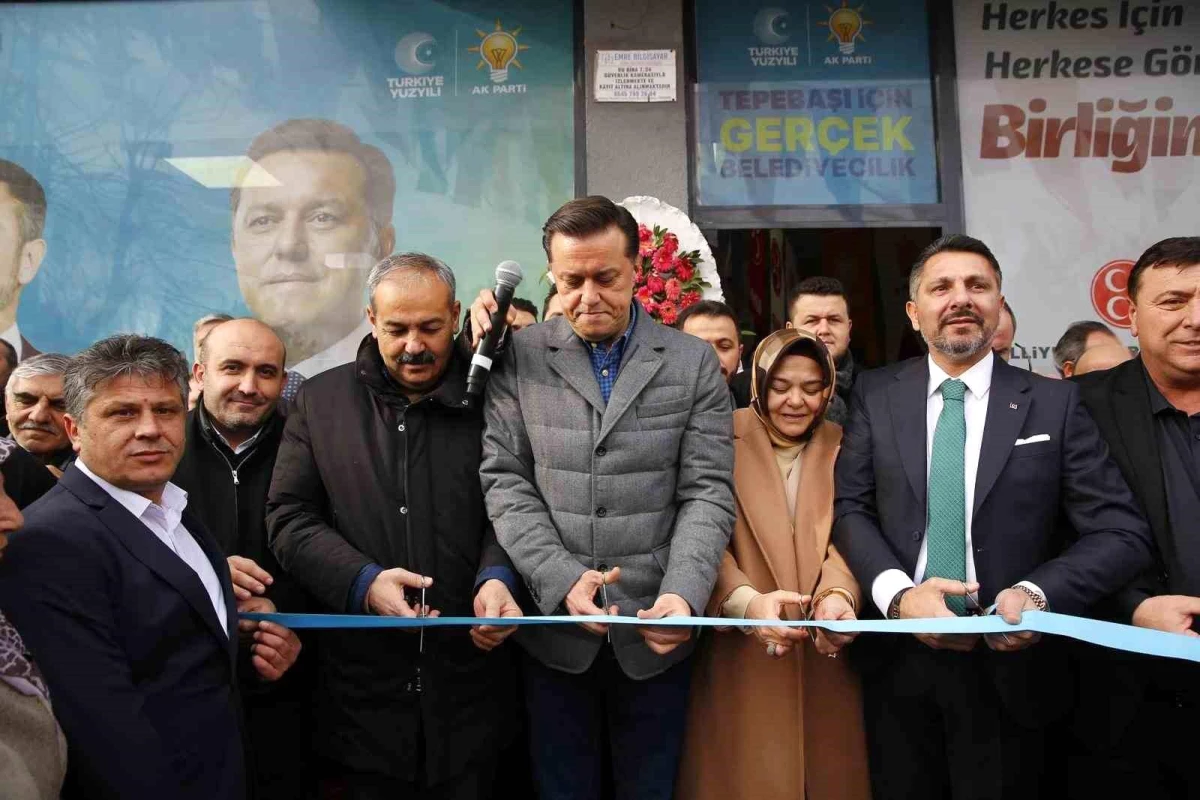 AK Parti Eskişehir Büyükşehir Belediye Başkan Adayı Nebi Hatipoğlu, 2. Seçim İrtibat Bürosu Açılışını Yaptı