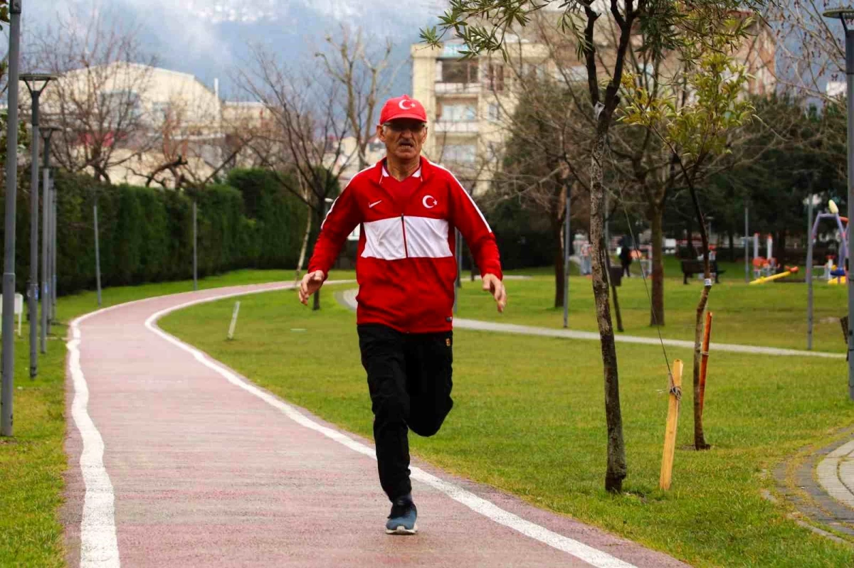 66 Yaşındaki Harun Karaağaç Tokyo Maratonu\'na Özel Davet Aldı