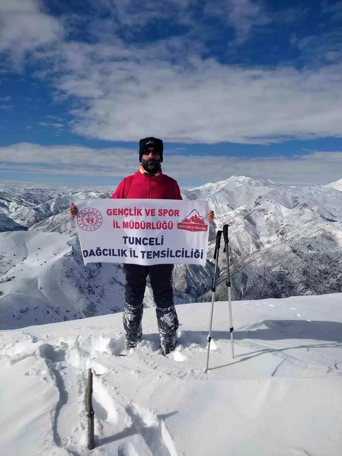 Tunceli\'de Dağcılar Eksi 23 Derecede Çadırlı Kamp Yaptı