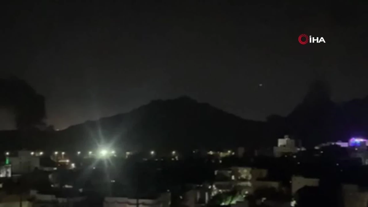 Yemen\'in başkenti Sana\'ya hava saldırısı