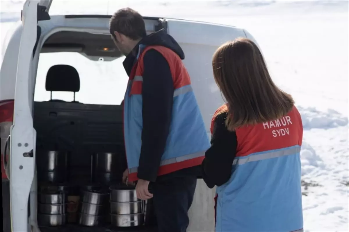 Ağrı'da 70 aileye sıcak yemek desteği sağlanıyor